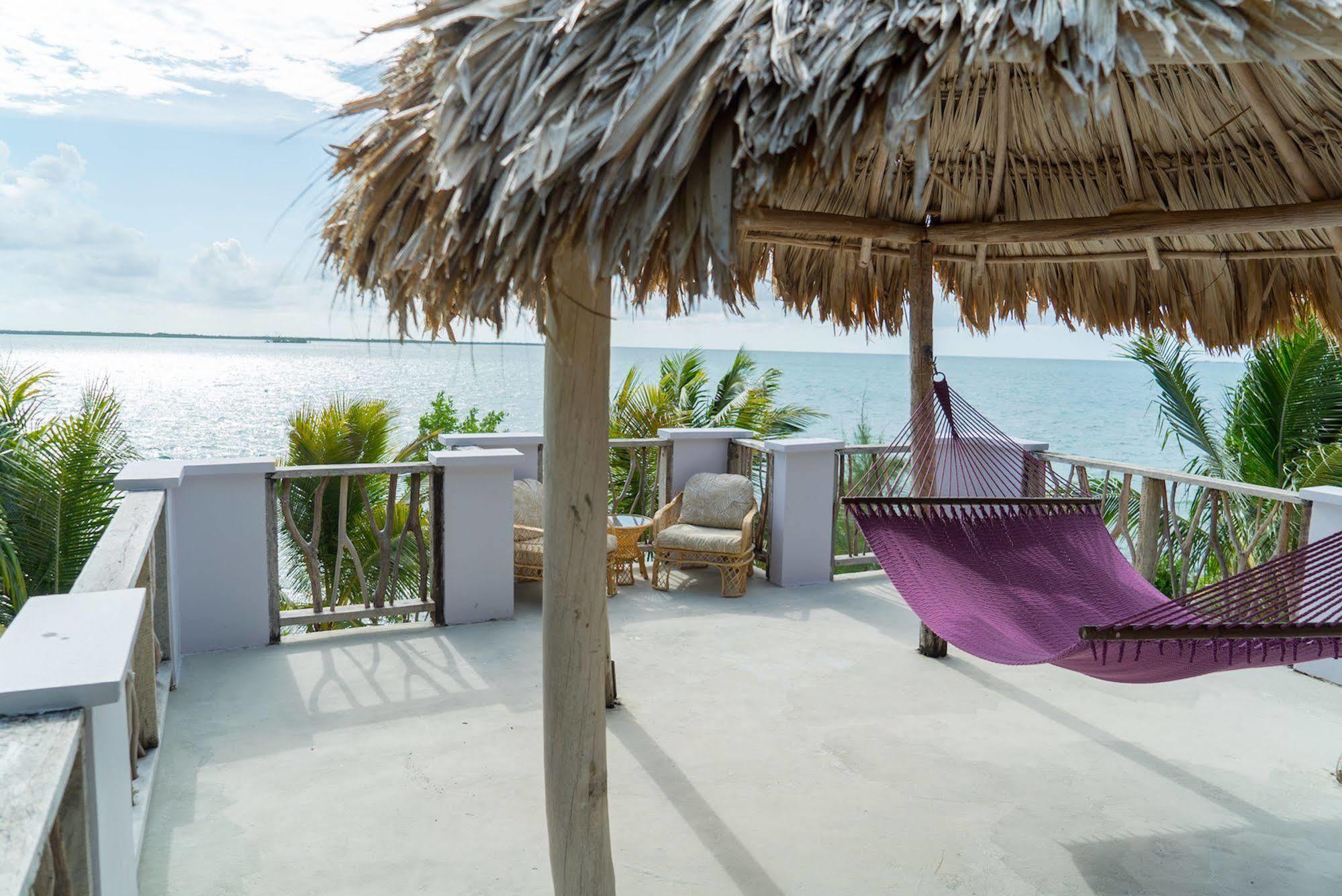 Thatch Caye Resort A Muy'Ono Resort Хопкінс Екстер'єр фото